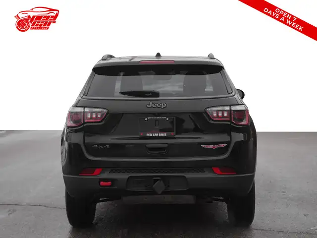 2018 Jeep Compass Trailhawk, 4x4, Panoramic Roof, Beats Audio, T - Photo 3