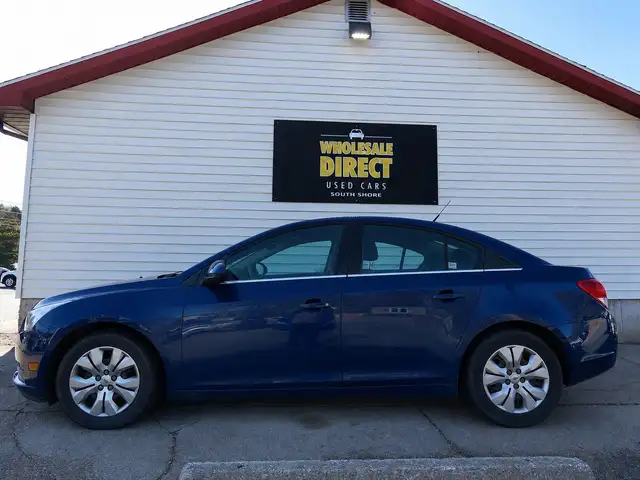 2012 Chevrolet Cruze - Photo 3