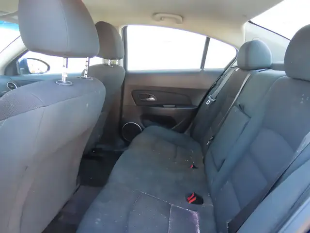 2012 Chevrolet Cruze - Photo 6