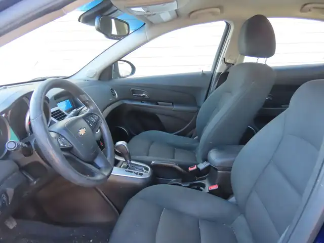 2012 Chevrolet Cruze - Photo 7