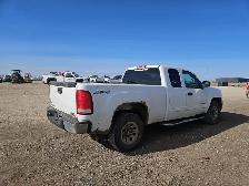 2011 GMC Sierra 1500 - Photo 3