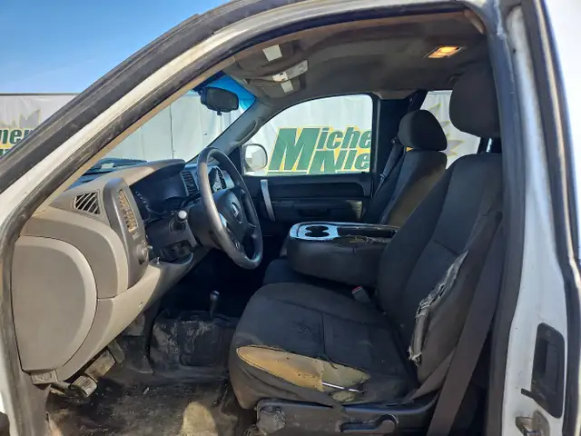 2011 GMC Sierra 1500 - Photo 23