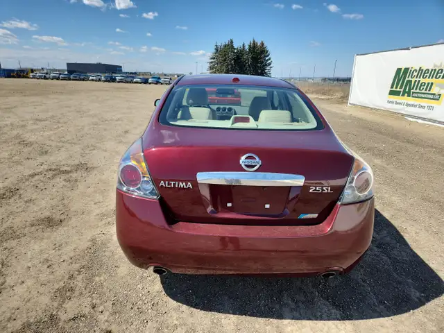 2010 Nissan Altima - Photo 6
