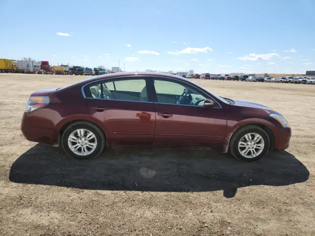 2010 Nissan Altima - Photo 7