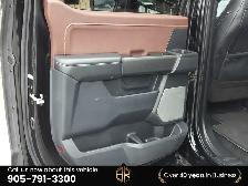 2022 Ford F-150 Lariat | V8 | Loaded | Nav | Pano Roof - Photo 26