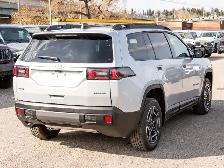 2026 Jeep Cherokee Laredo - Photo 5