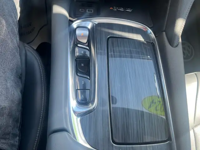 2024 Buick Enclave - Photo 17
