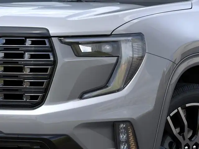 2026 GMC Acadia Denali Ultimate - Photo 13