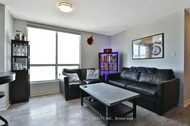 Dundas & Kipling - One Bedroom Condo - Photo 4