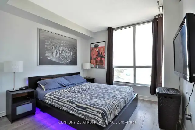 Dundas & Kipling - One Bedroom Condo - Photo 8
