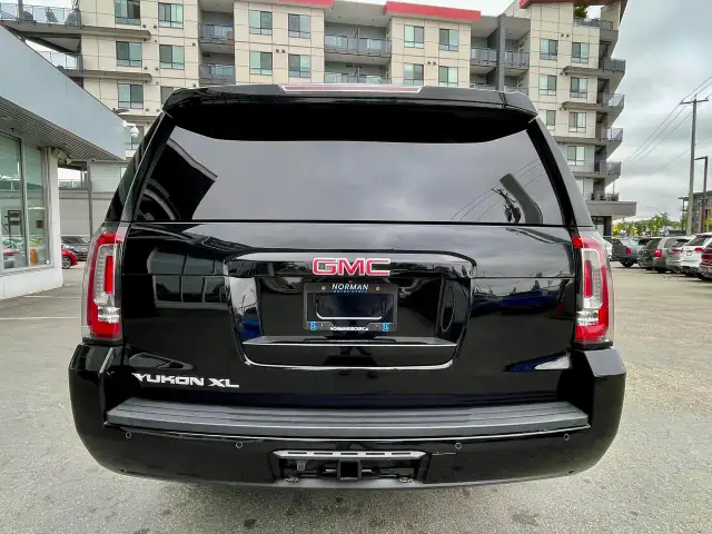 2019 GMC Yukon XL SLT 5.3L 4WD EXTENDED LEATHR SUNROOF DVD 7-PAS - Photo 6