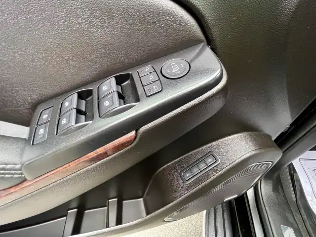 2019 GMC Yukon XL SLT 5.3L 4WD EXTENDED LEATHR SUNROOF DVD 7-PAS - Photo 25