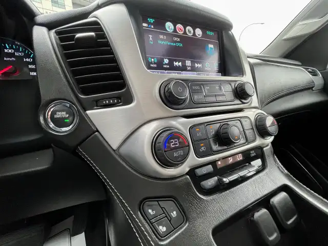 2019 GMC Yukon XL SLT 5.3L 4WD EXTENDED LEATHR SUNROOF DVD 7-PAS - Photo 30