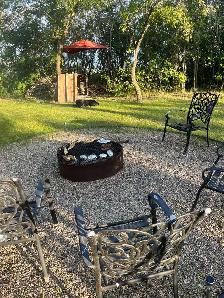 Roommate Wanted On  Acreage