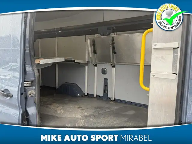 Ford Transit Van T-250 EL PA toit surélevé 148 po PNBV de 9 070 - Photo 7
