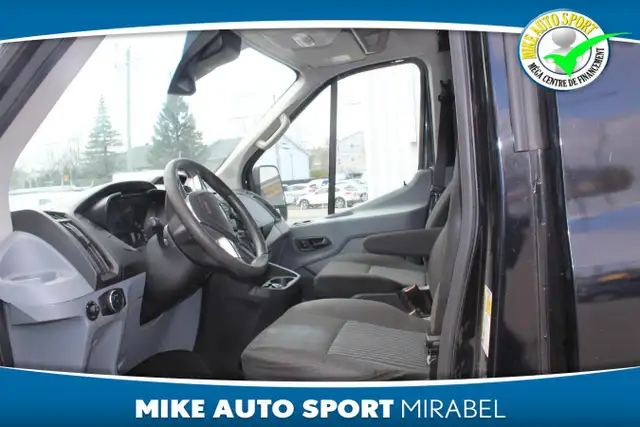 2018 Ford Transit Van T-250 toit moyen 148 po PNBV de 9 000 lb p - Photo 4
