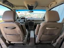 2005 Ford Freestar Limited | Tri-zone climate control | Power Mi - Photo 18