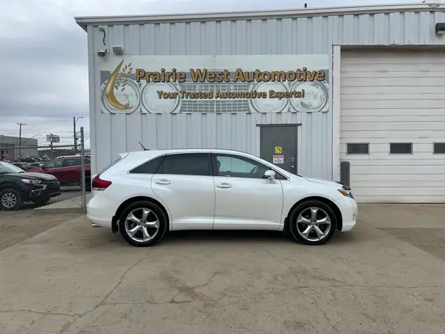 2016 Toyota Venza Limited AWD | Power Tailgate | Sunroof - Photo 4
