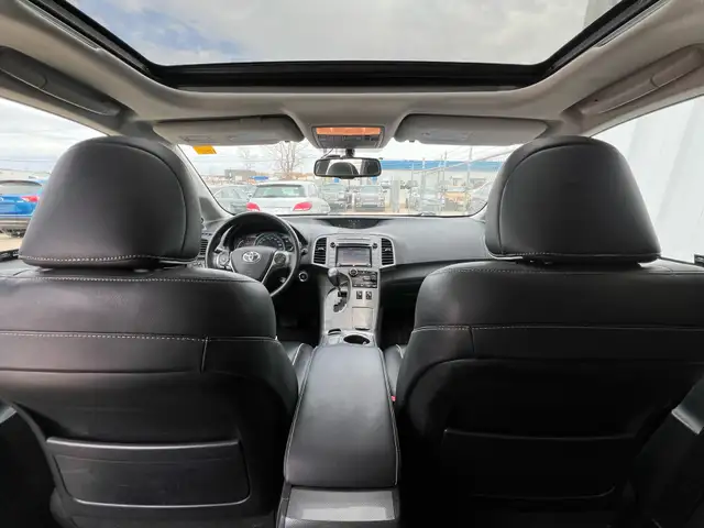 2016 Toyota Venza Limited AWD | Power Tailgate | Sunroof - Photo 19