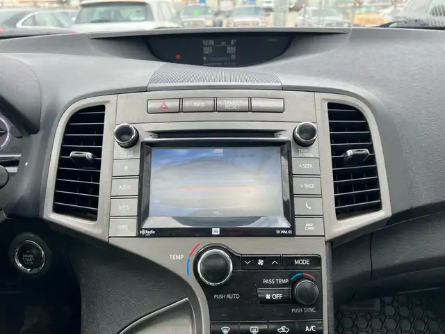 2016 Toyota Venza Limited AWD | Power Tailgate | Sunroof - Photo 29