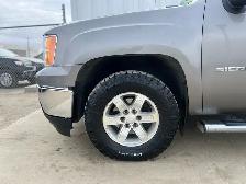 2013 GMC Sierra 1500 Crew Cab SLE 5.3L V8 | Dual Climate Control - Photo 10