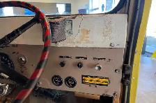 1973 DJ-5C dual steering - Photo 14