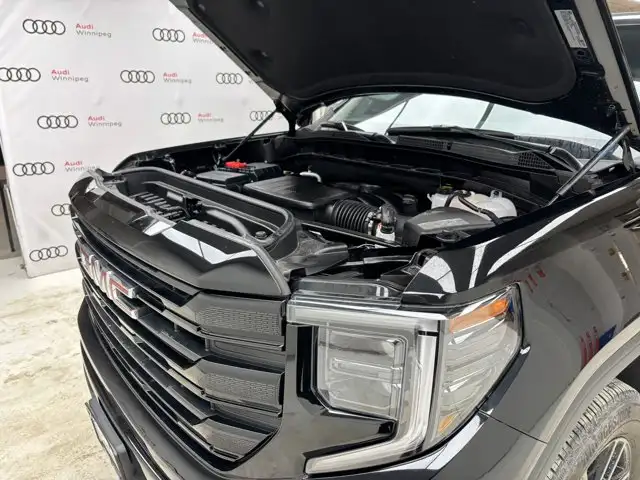 2025 GMC Sierra 1500 Elevation | Heated Bucket Seats | BOSE - Photo 10