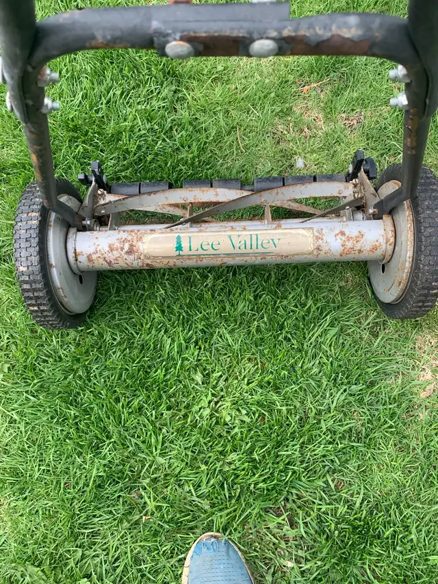 Electric lawnmower push - Photo 2