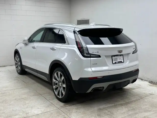 2019 Cadillac XT4 AWD Premium Luxury | Massage Seats | Winter - Photo 3