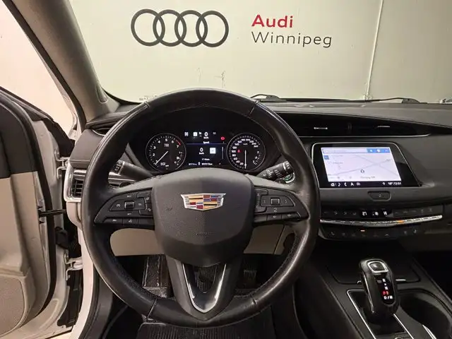 2019 Cadillac XT4 AWD Premium Luxury | Massage Seats | Winter - Photo 11