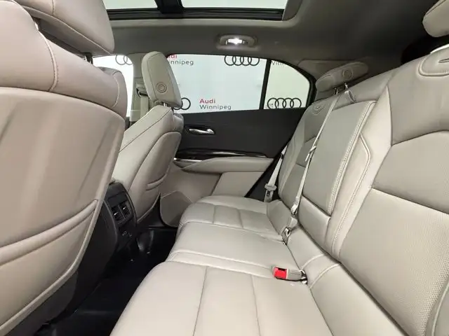 2019 Cadillac XT4 AWD Premium Luxury | Massage Seats | Winter - Photo 16
