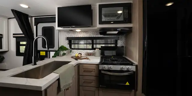 2026 North Trail 220MB Bunk Model - Photo 2