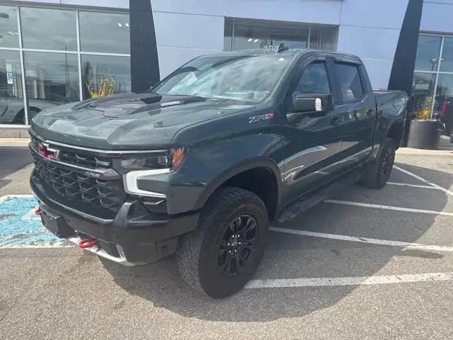 2025 Chevrolet Silverado 1500 ZR2 2025 Silverado ZR2 3.0L Diesel - Photo 2