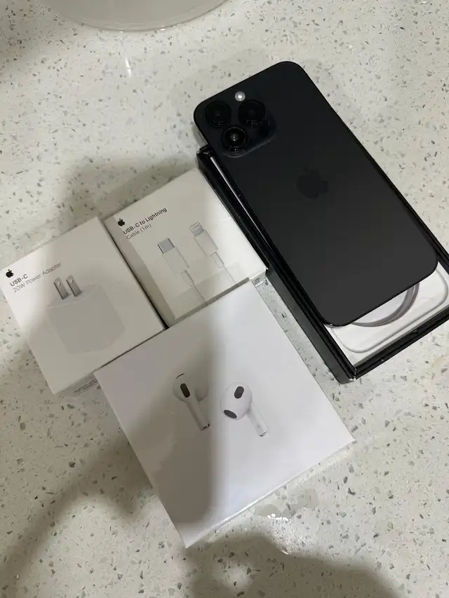 iPhone 14 Pro Max 128gb Airpods Pkg/Delivery