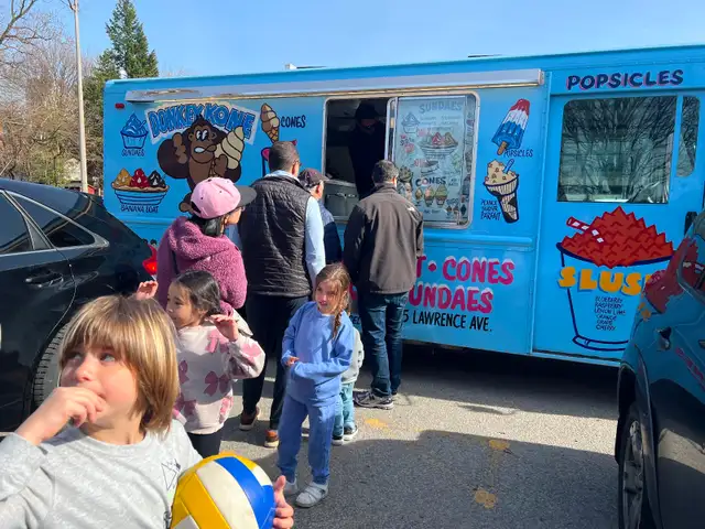 Book now for ice cream truck 4168564811 - Photo 6