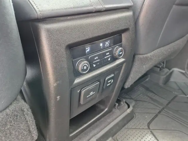 2018 Chevrolet Traverse - Photo 18