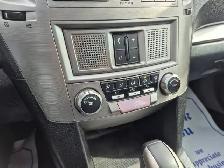 2011 Subaru Legacy - Photo 8