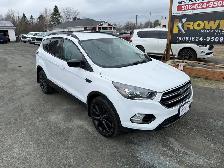 2018 Ford Escape SE 4WD CERTIFIED! - Photo 2