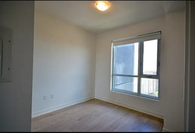Condo for rent - Photo 4
