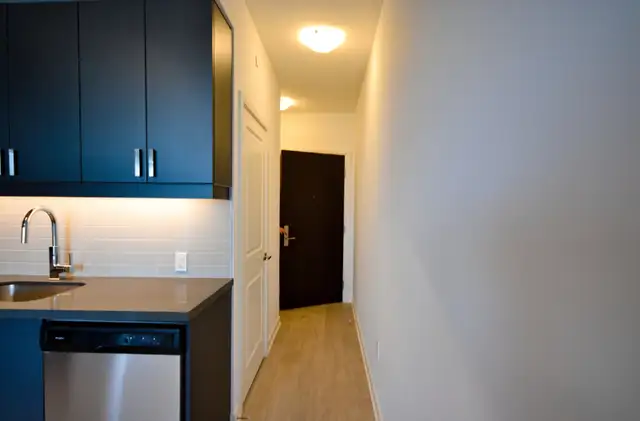 Condo for rent - Photo 7