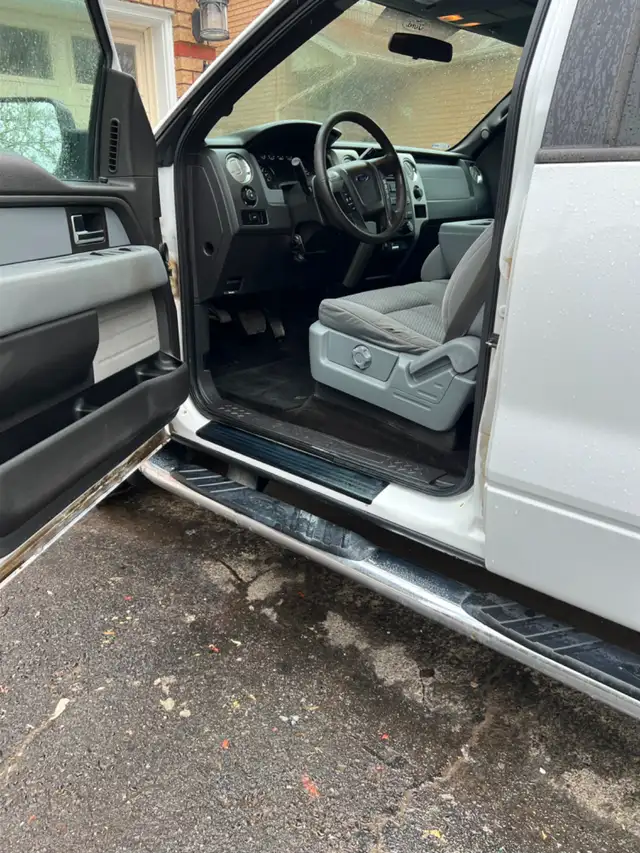 Only 151KM 2014 Ford F-150 in great shape - Photo 6