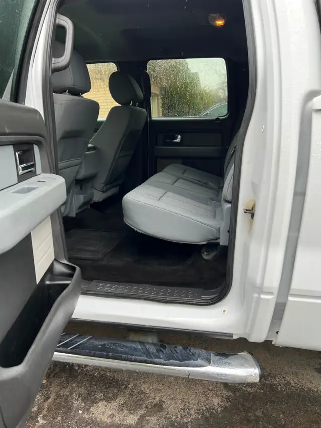 Only 151KM 2014 Ford F-150 in great shape - Photo 7