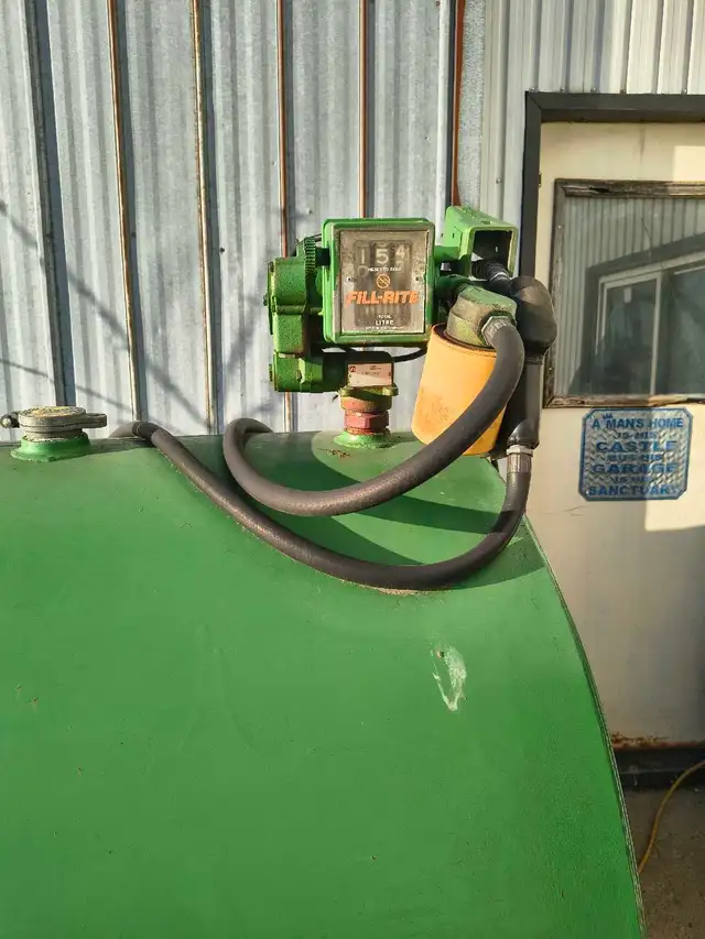 5000 gallon tank