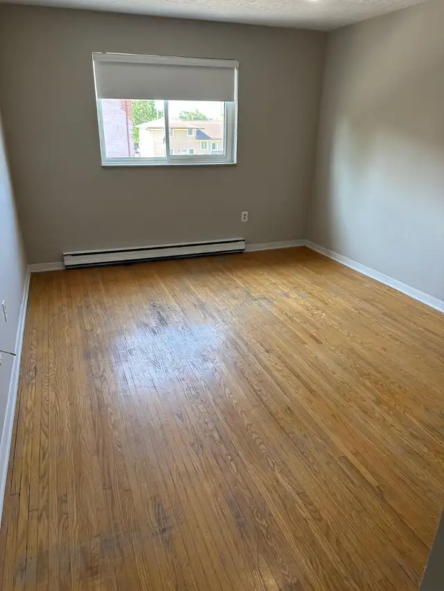2 Beds 1 Bath Apartment/condo - July 1 - Photo 7