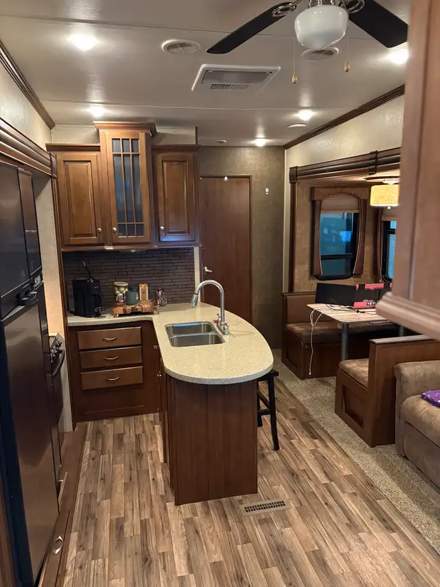 28QBS Heartland Fifth Wheel - Photo 4