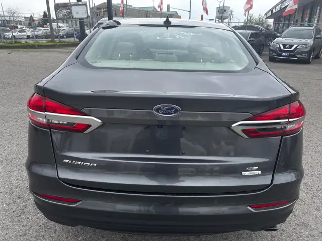 2019 Ford Fusion SE, Push Button Start, Alloys, Auto Stop-Start, - Photo 5