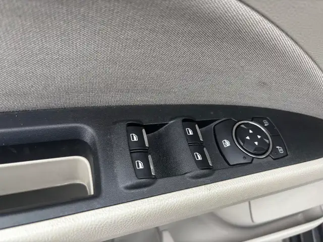 2019 Ford Fusion SE, Push Button Start, Alloys, Auto Stop-Start, - Photo 11