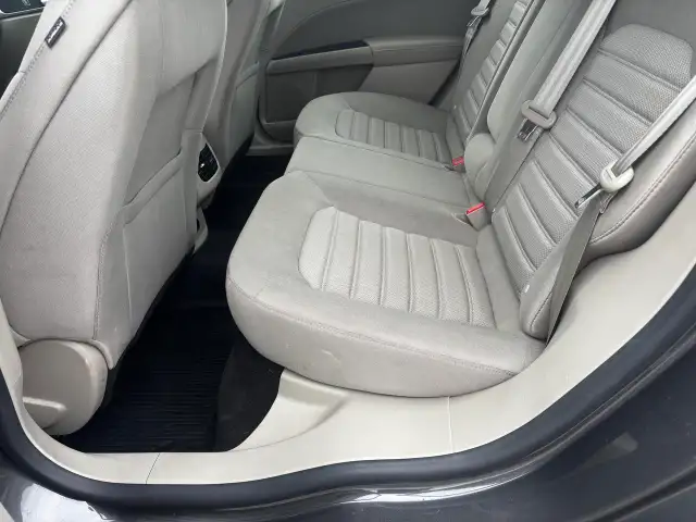 2019 Ford Fusion SE, Push Button Start, Alloys, Auto Stop-Start, - Photo 12