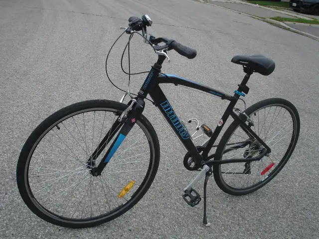 BARELY USED ALUMINUM HYBRID 700C INFINITY BOSS 7 SPD ROAD RACER! - Photo 2
