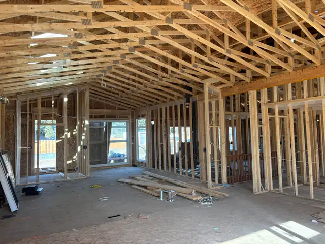 drywall labourer - Photo 2